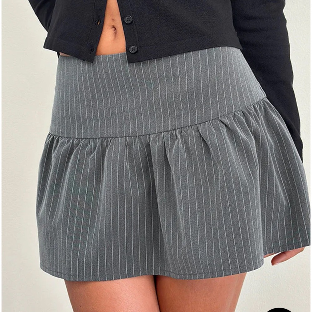 NEW Motel Rocks Skirt Gray Striped Mini Skirt size L